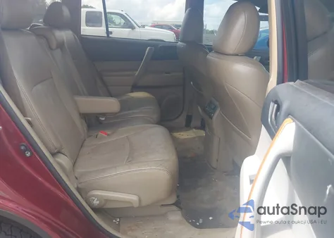 2010 Toyota Highlander Se V6 from USA, damaged, VIN 5TDJK3EH8AS009901